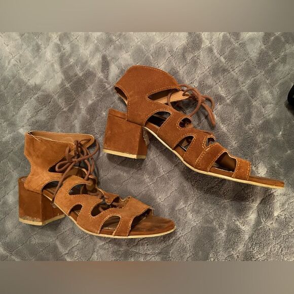 Steve Madden Suede Lace-Up Block Heel Sandals - Picture 1 of 6